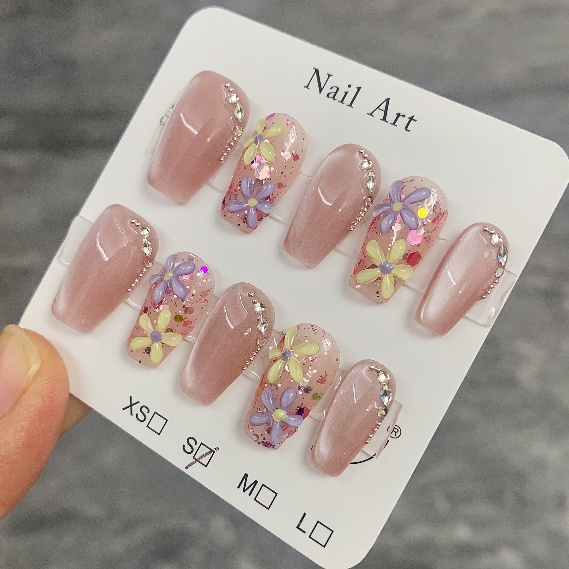 10pcs Soft Nude Pink Pure Handmade Wearable Nails with Freshly Painted 3D Floral Rhinestone Cat Eye Nail Stickers