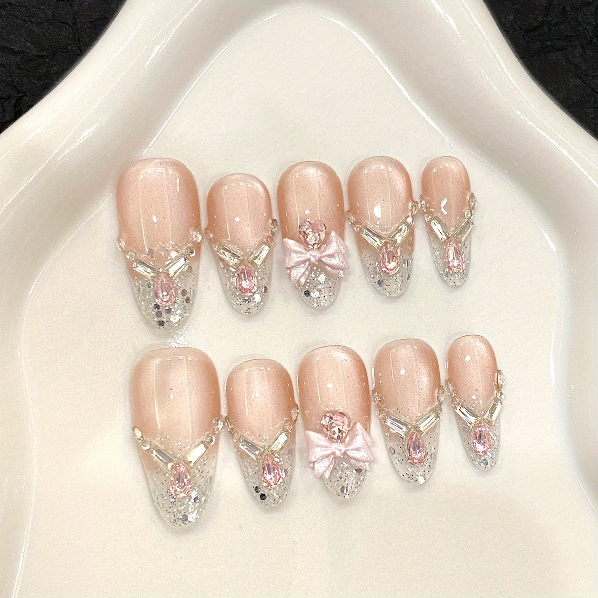 10pcs Handmade False Nail Set 90# Princess Dress Up Bow Diamond Cat'S Eye Shiny Nail Art Medium Oval Cat'S Eye Simple Wearable Nail Art Set Removable Nail Art